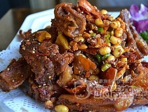 東力清真美食城 西寧